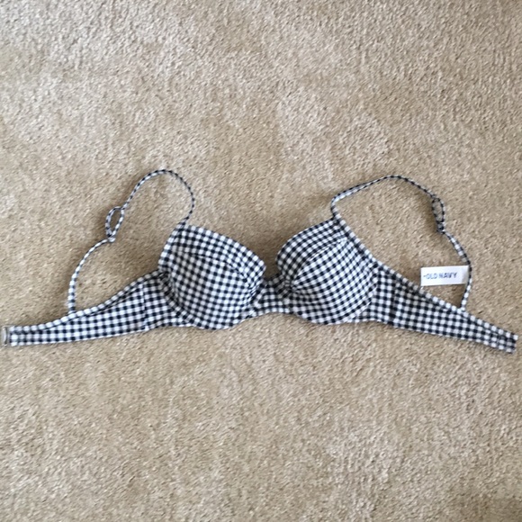 Old Navy underwire swim top for women - Picture 2 of 5